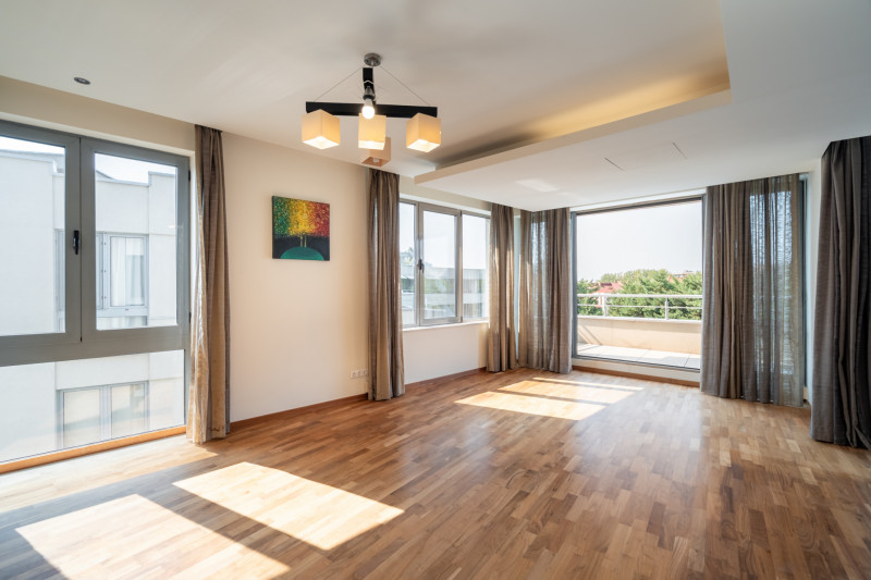 5 camere 185 MPU | Amfiteatru - Iancu Nicolae | 2 locuri parcare