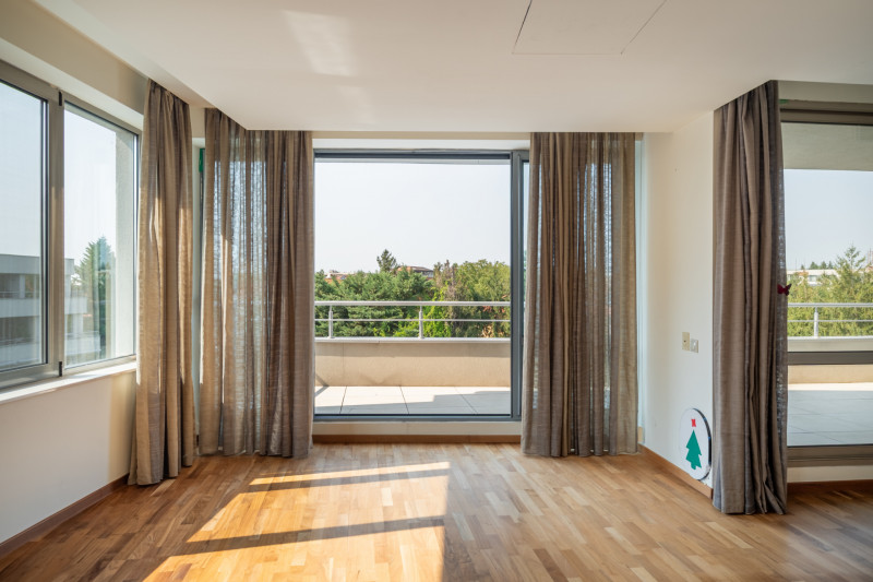 5 camere 185 MPU | Amfiteatru - Iancu Nicolae | 2 locuri parcare