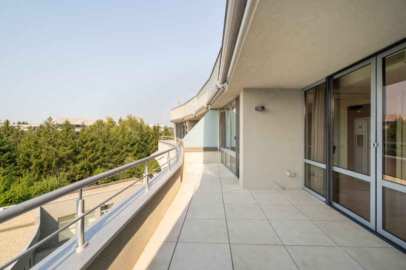 5 camere 185 MPU | Amfiteatru - Iancu Nicolae | 2 locuri parcare