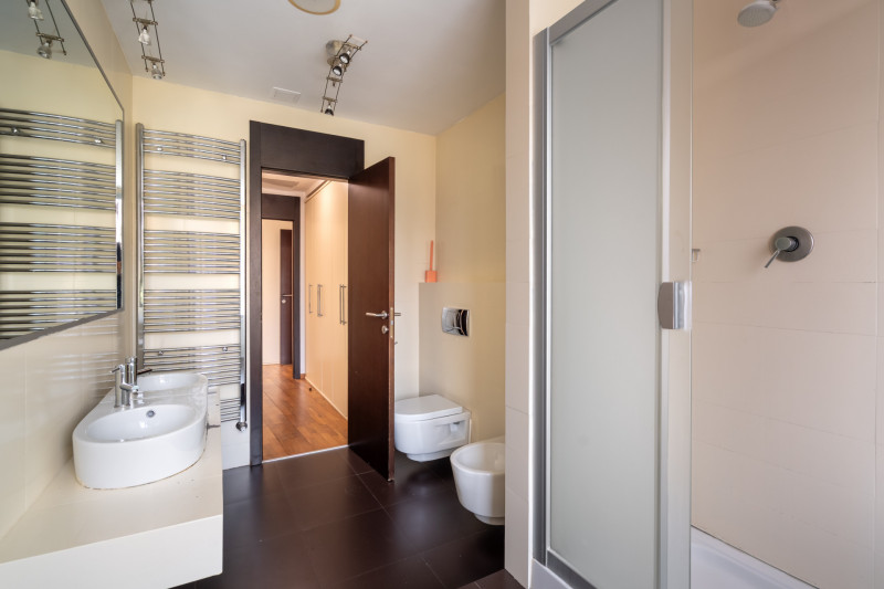 5 camere 185 MPU | Amfiteatru - Iancu Nicolae | 2 locuri parcare