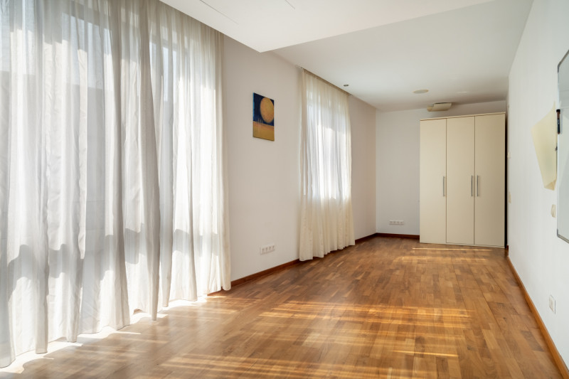 5 camere 185 MPU | Amfiteatru - Iancu Nicolae | 2 locuri parcare