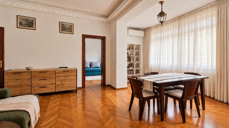 „Cotroceniul” din Est: eleganță interbelică în 5 camere, într-o vilă din 1932
