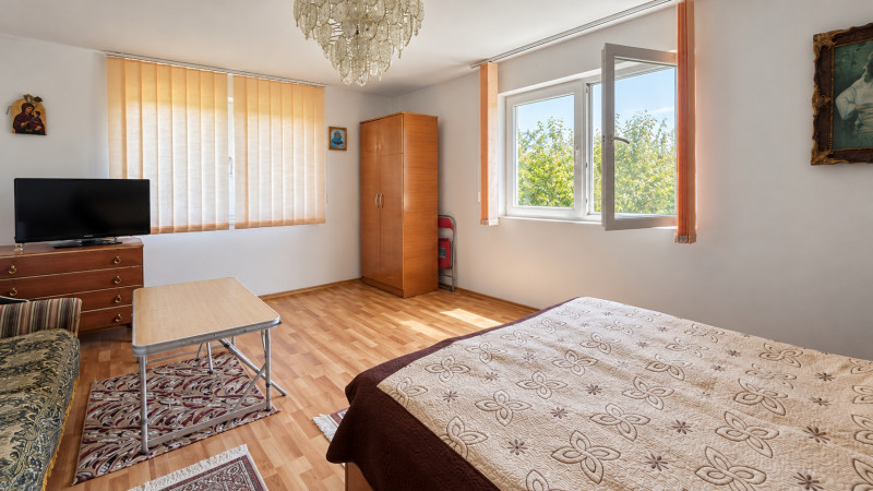 VAND O VILA IN PADUREA DIN FILIPESTI