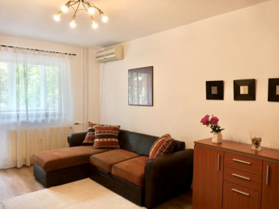 Apartamentul dintre parcuri