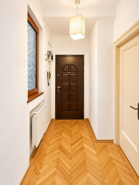 Apartament 2 camere Pta Amzei