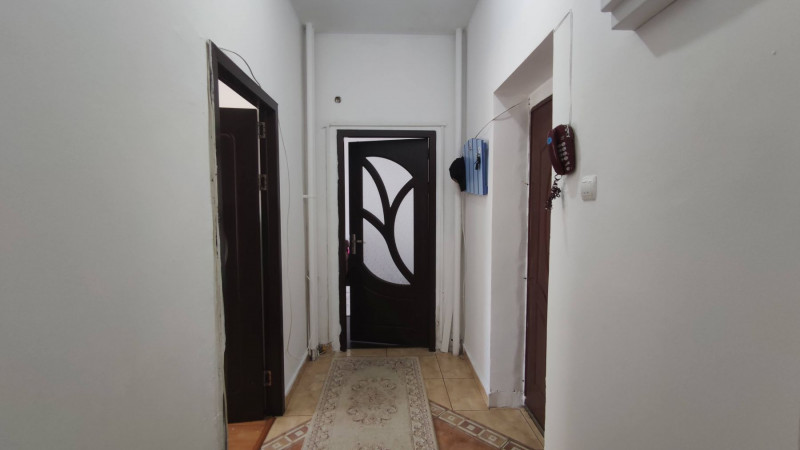 Vanzare apartament 2 camere bloc rusesc Bucurestii Noi