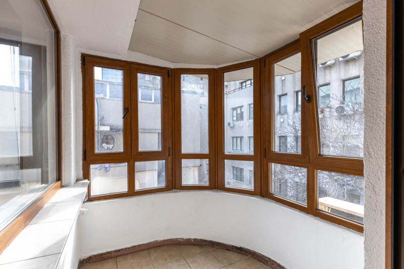 Vanzare apartament cu 5 camere, Armeneasca