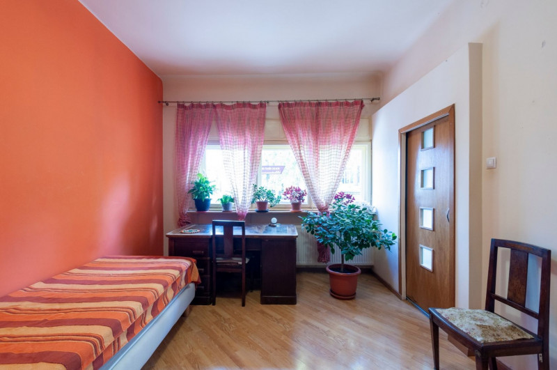 Apartament in vila Art Deco