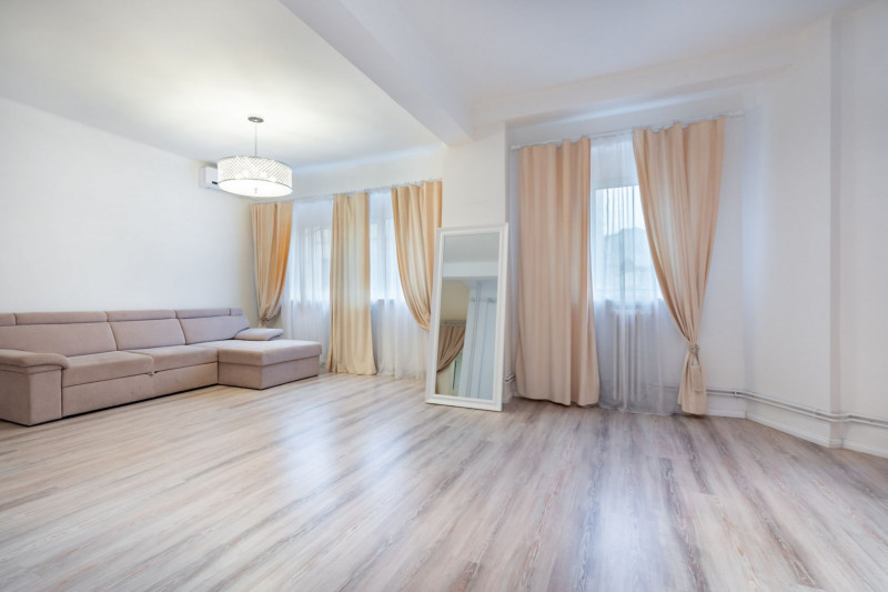 Apartamentul cu living imens