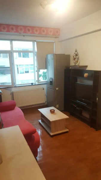 Inchiriere apartament 2 camere Sala Palatului