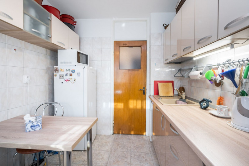 Vanzare apartament 2 camere Veteranilor