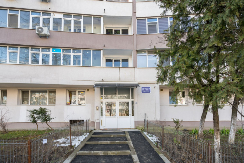 Vanzare apartament 2 camere pentru cunoscatori