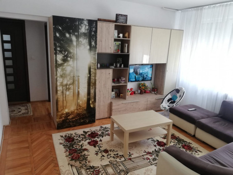 Vanzare apartament 3 camere pozitie exceptionala Gara de Nord