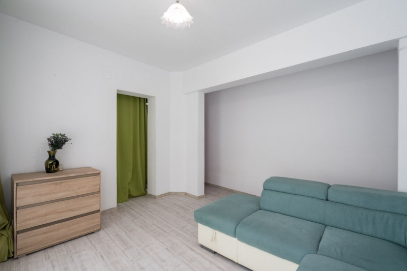 Vanzare apartament in vila S+P+1