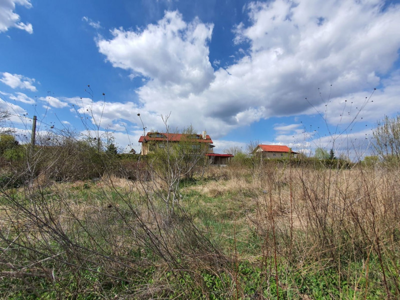 Vanzare teren langa lacul Snagov