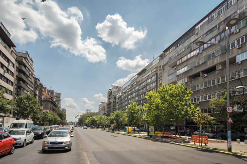 Inchiriere spatiu birouri in blocul Malaxa