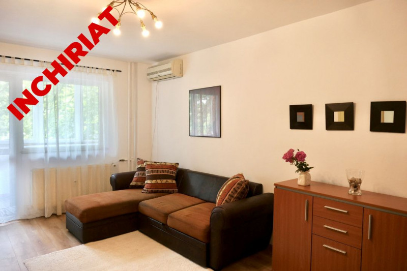 Apartamentul dintre parcuri