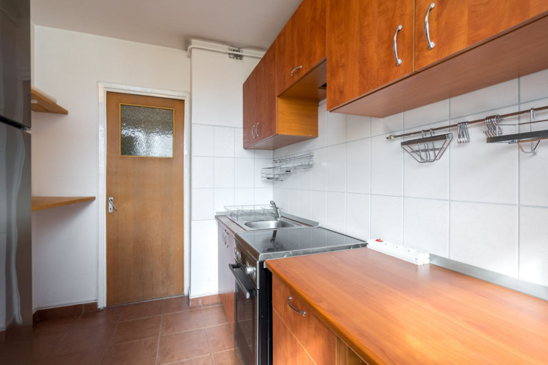 Vanzare apartament 4 camere Dr Taberei Scoala Sf Andrei