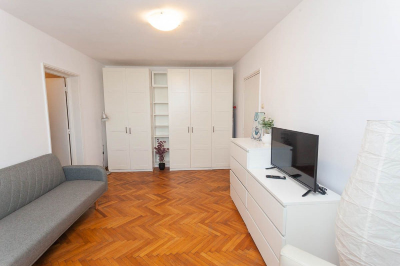 Apartamentul dintre parcuri