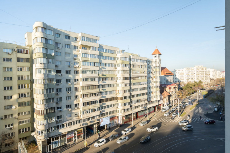 Cel mai mare apartament de 3 camere de pe Titulescu!