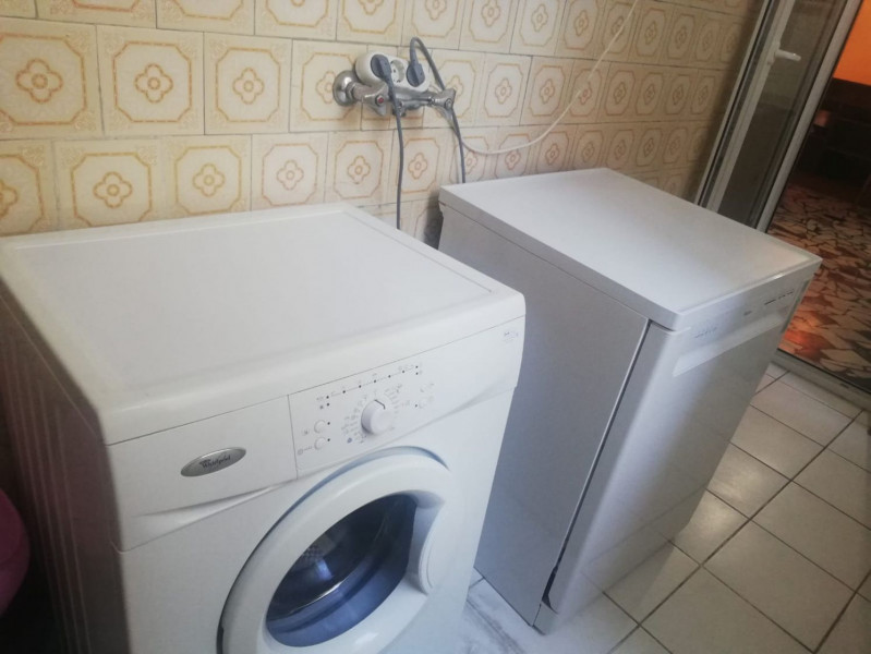 Inchiriere apartament 3 camere Eminescu bloc diplomati