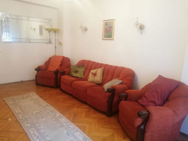 Inchiriere apartament 3 camere Eminescu bloc diplomati