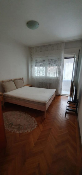 Inchiriere apartament 3 camere Eminescu bloc diplomati