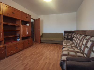 Apartament 3 camere 1 Decembrie Gura Ialomiței 