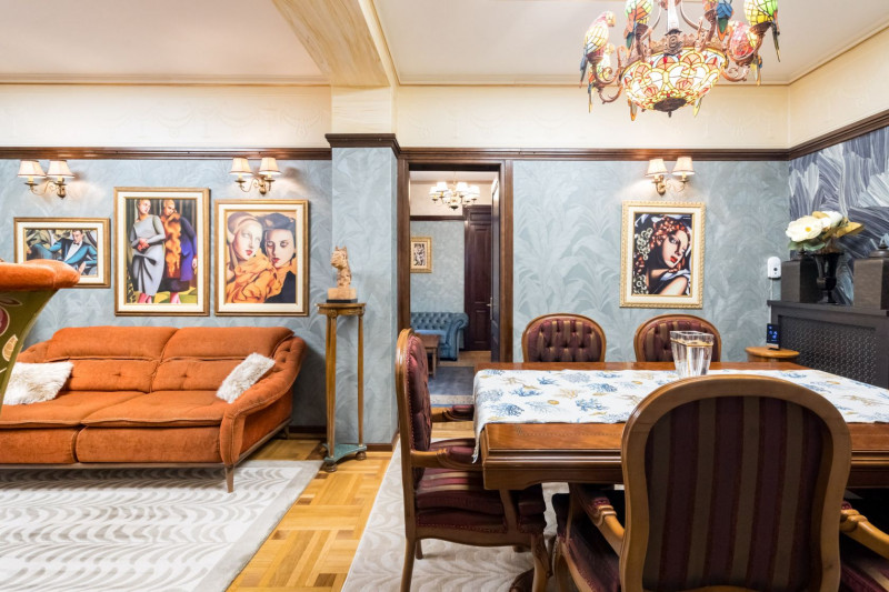 Remarcabil apartament in stil eclectic cu influente slave