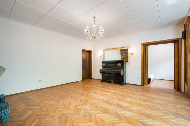 Apartament 4 camere Moxa Calea Victoriei