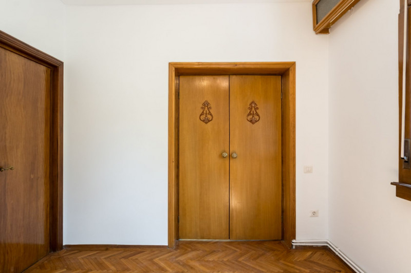 Apartament 4 camere Moxa Calea Victoriei