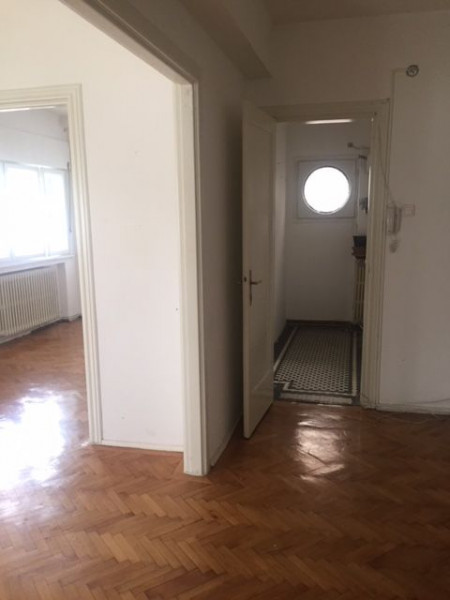 Inchiriere apartament 4 camere Unirii