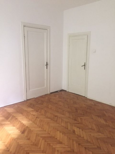 Inchiriere apartament 4 camere Unirii