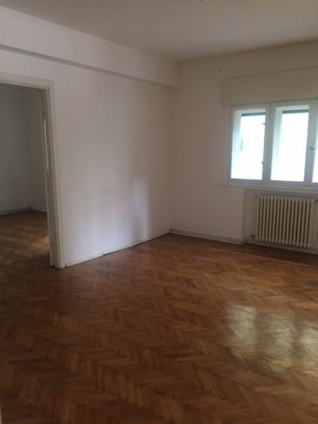 Inchiriere apartament 4 camere Unirii