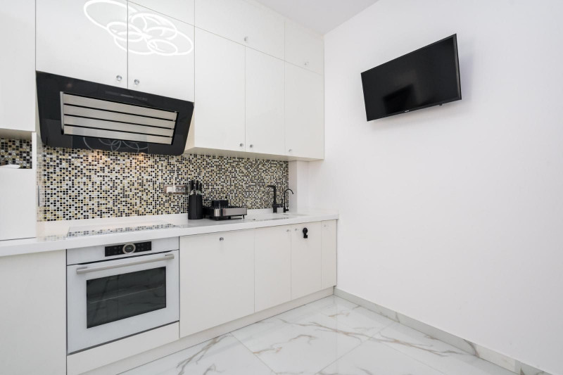 DACIA / TOAMNEI - Vânzare Apartament tip DUPLEX în VILĂ - total RENOVAT!