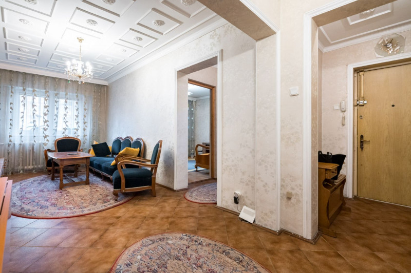 Vanzare apartament 4 camere Colentina