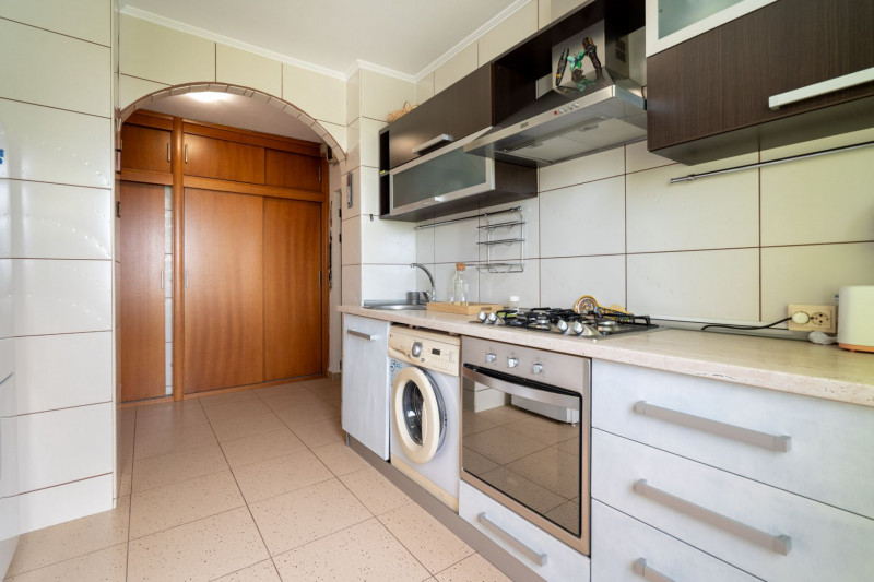 Apartament frumos in bloc bun