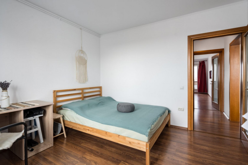 Apartament frumos in bloc bun