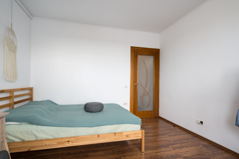 Apartament frumos in bloc bun