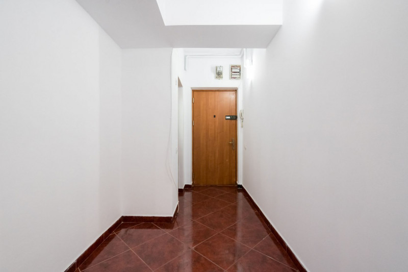 Apartament mare si luminos