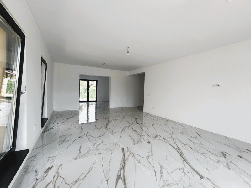 CREDIT DEZVOLTATOR! CASA STIL MEDITERANEAN 4 CAMERE CU CURTE