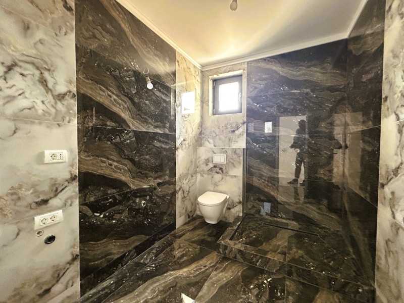 CREDIT DEZVOLTATOR! CASA STIL MEDITERANEAN 4 CAMERE CU CURTE
