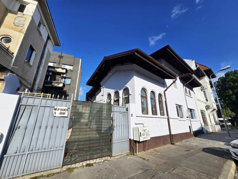   Casa Individuală  Grădină Icoanei - IN CURS DE RENOVARE -