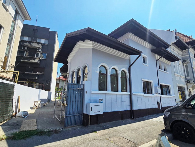  Casa Individuală | Grădină Icoanei