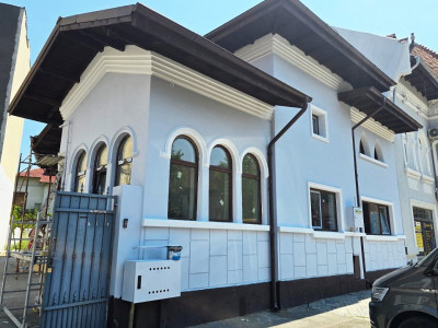  Casa Individuală | Grădină Icoanei