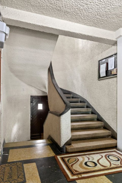 Apartament 3 camere in vila Domenii | zona verde | renovat total | curte proprie