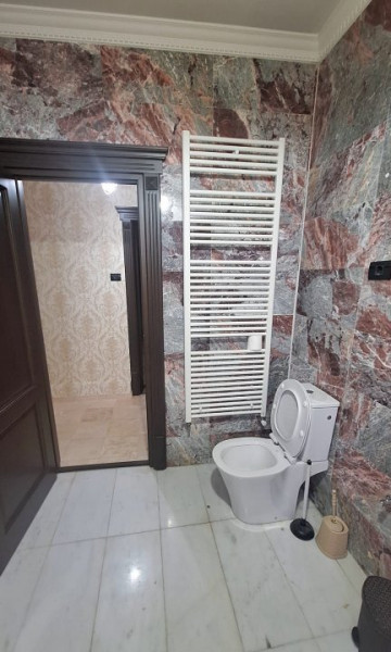 Apartament deosebit 4 camere in vila, Primaverii