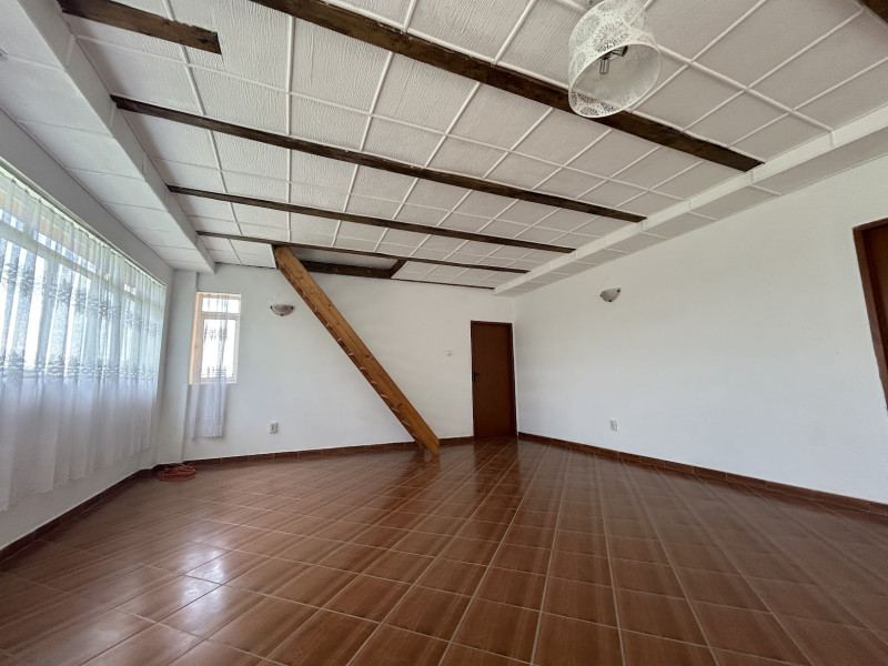 VAND O VILA IN PADUREA DIN FILIPESTI