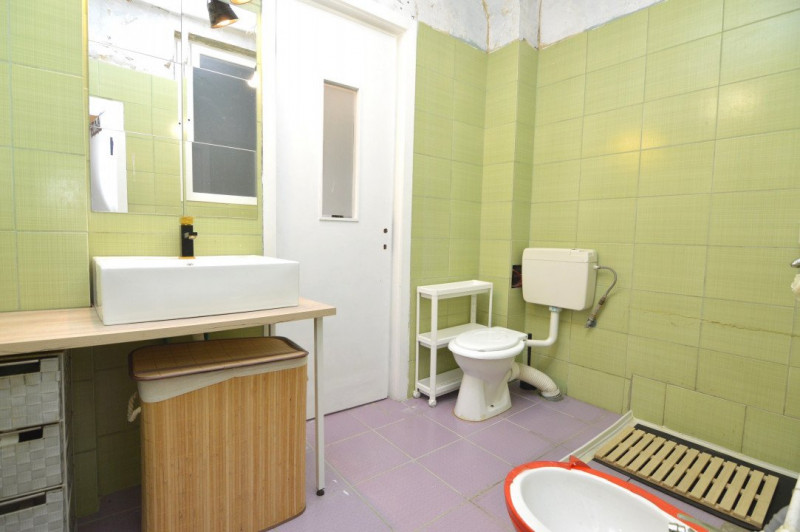 VANZARE APARTAMENT 4 CAMERE ULTRACENTRAL - ARMENEASCA