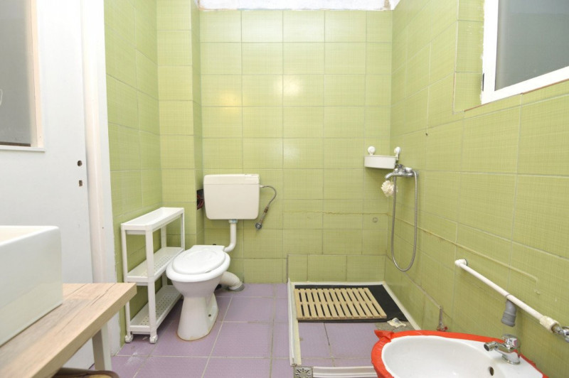 VANZARE APARTAMENT 4 CAMERE ULTRACENTRAL - ARMENEASCA